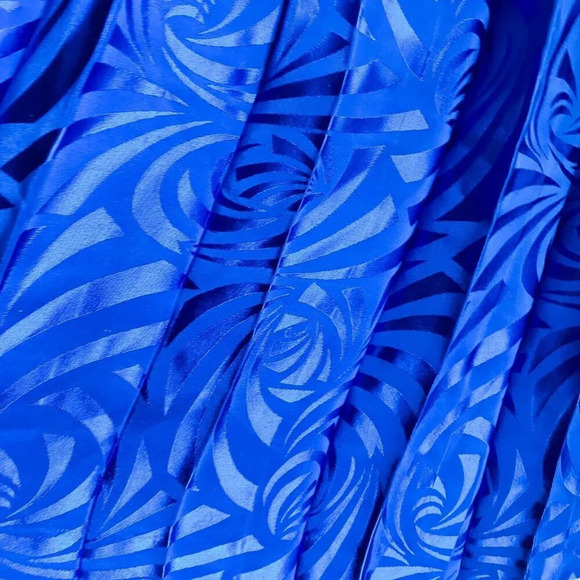 Vintage Bright BLue SILK Embossed Pleated Midi Skirt S - Picture 7 of 7